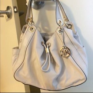 Authentic White Micheal Kors tote